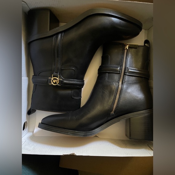 Michael Kors Mindy Leather Ankle Black Heeled Boots with Gold Hardware - Picture 3 of 8
